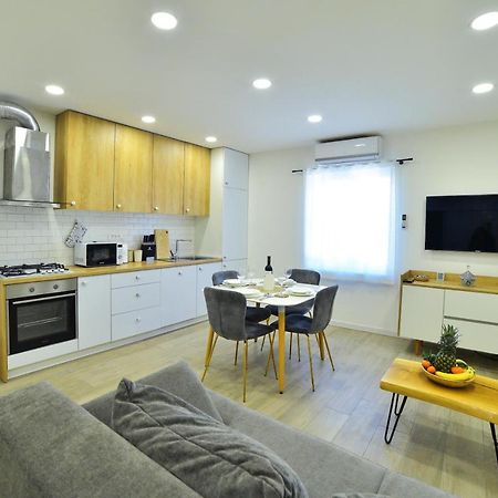 Apartment Maris Sinj Dış mekan fotoğraf