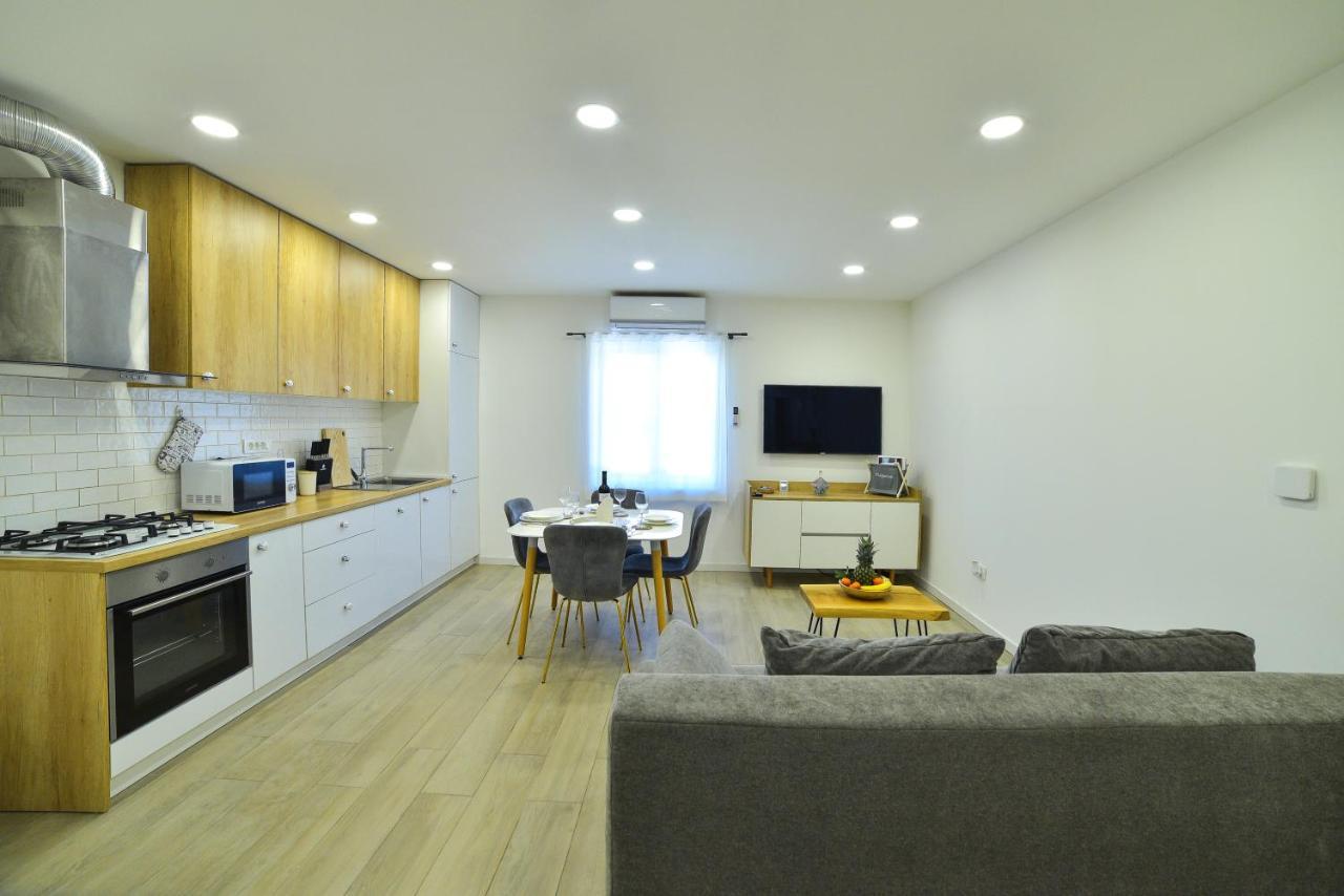 Apartment Maris Sinj Dış mekan fotoğraf